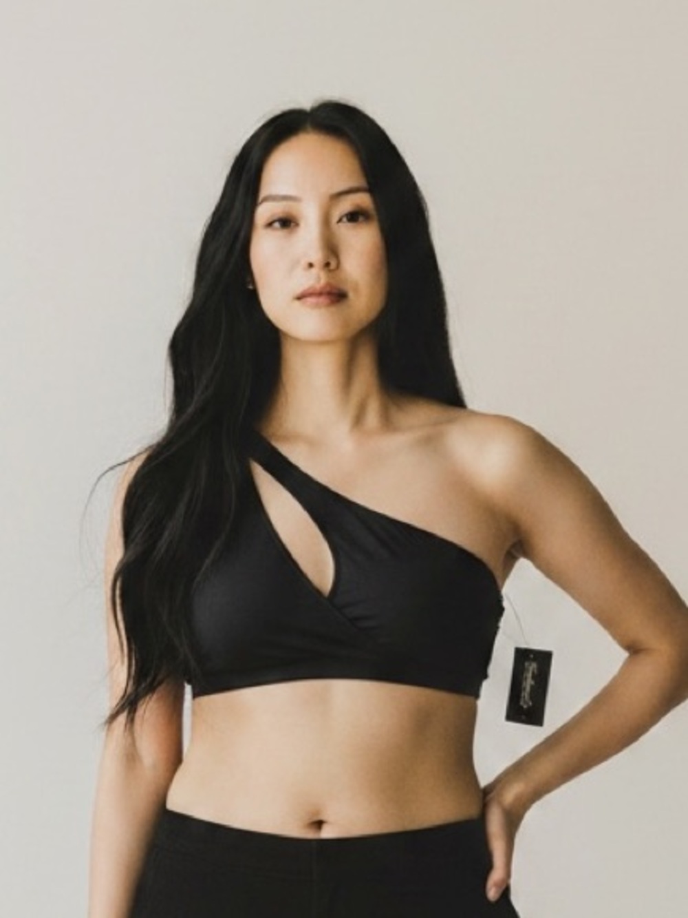 Fredricks of Hollywood swim top 2X one shoulder black